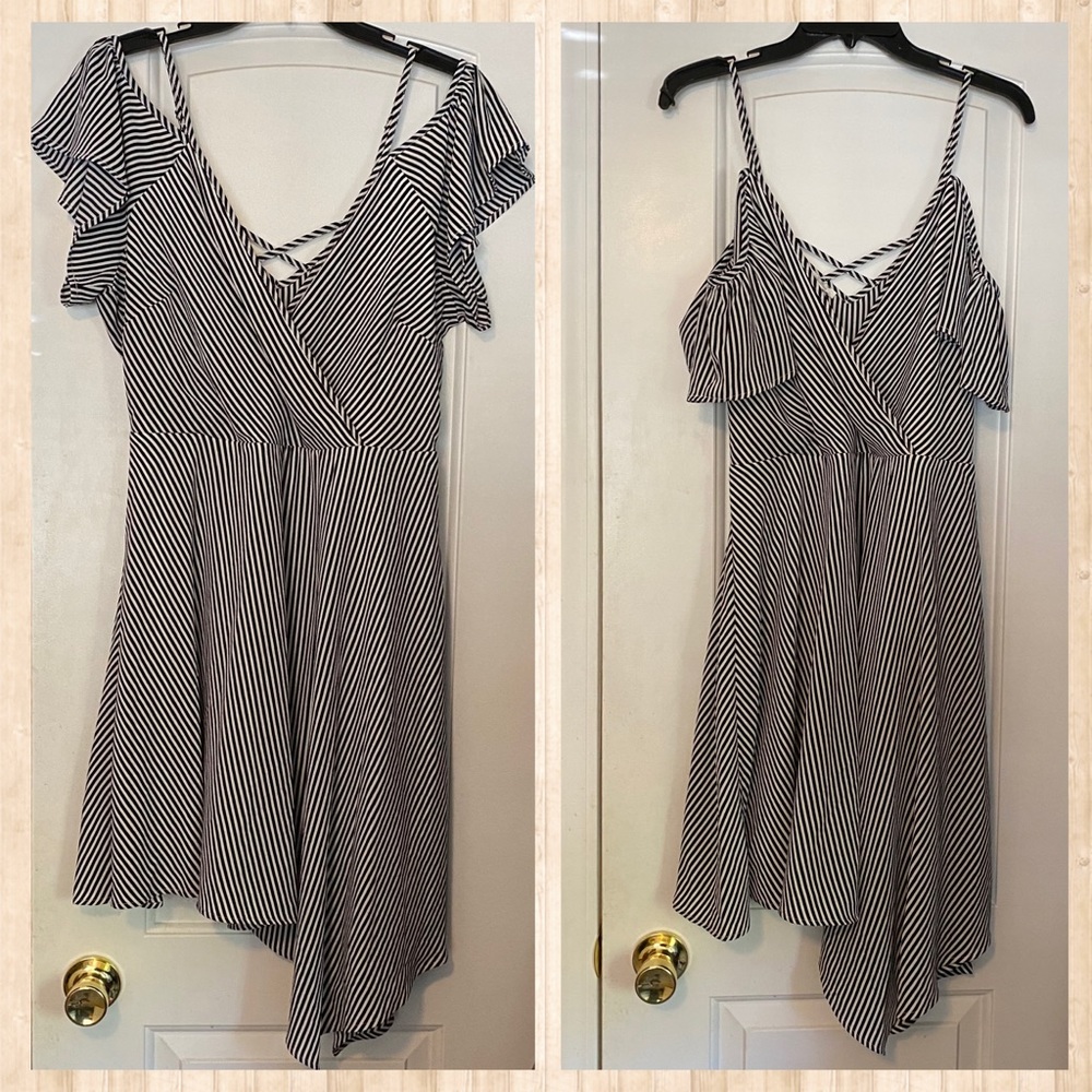 Maurice’s Black white striped asymmetrical dress L